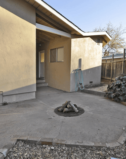 3243 Back Cir